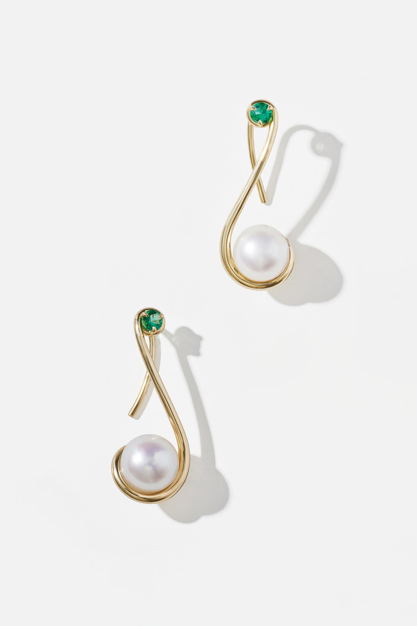 TWO–FACED EARRINGS